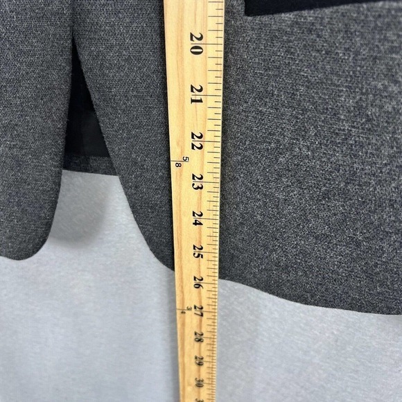 Theory Blazer Jacket Size 8 Gray Black Trim Single Button Workwear Career - Picture 8 of 12